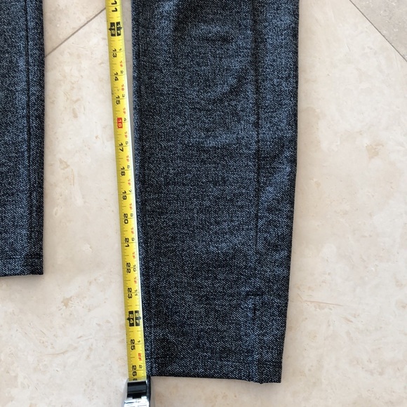 Athleta pull on pants size small - Picture 4 of 4